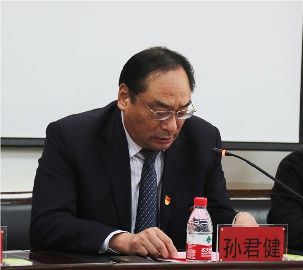 ϴW(xu)УL(zhng)Oo.JPG